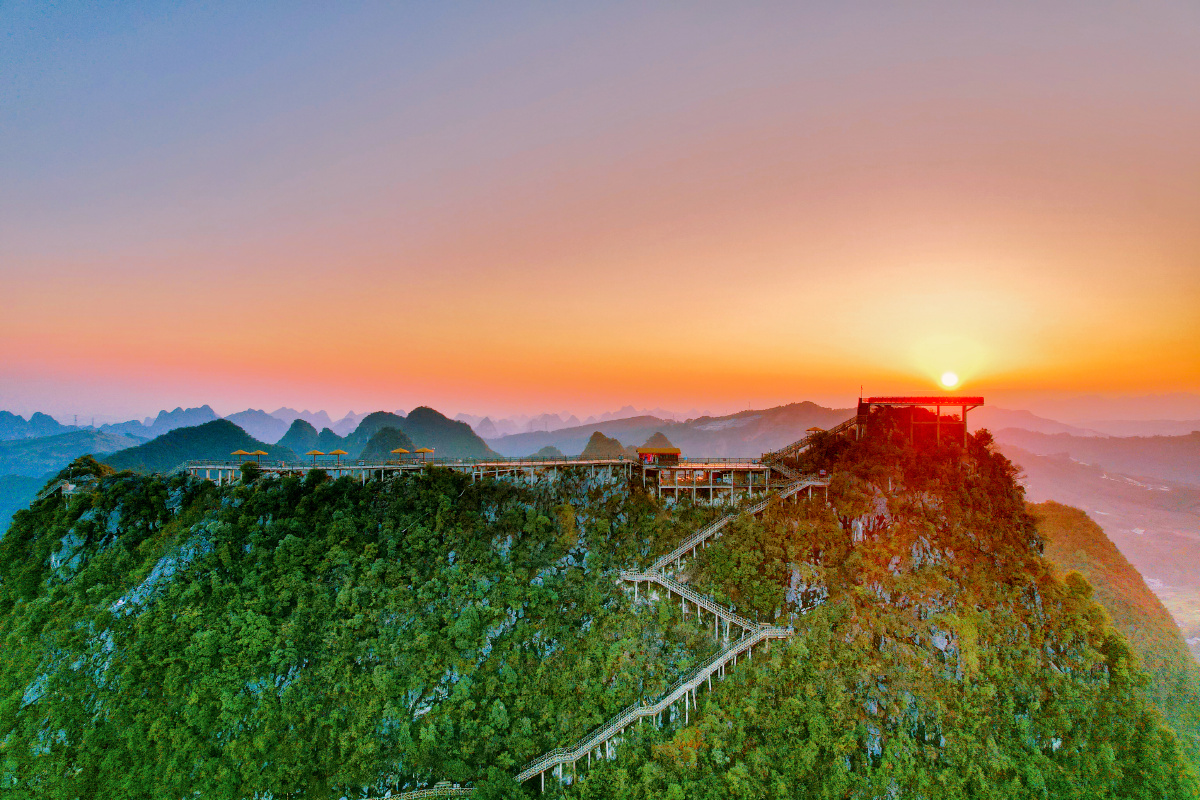 Yangshuo Ruyi Peak Cable Car Scenic Area image 1