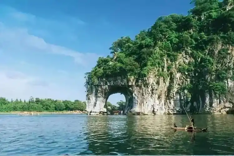 4D3N Guilin & Yangshuo image 8