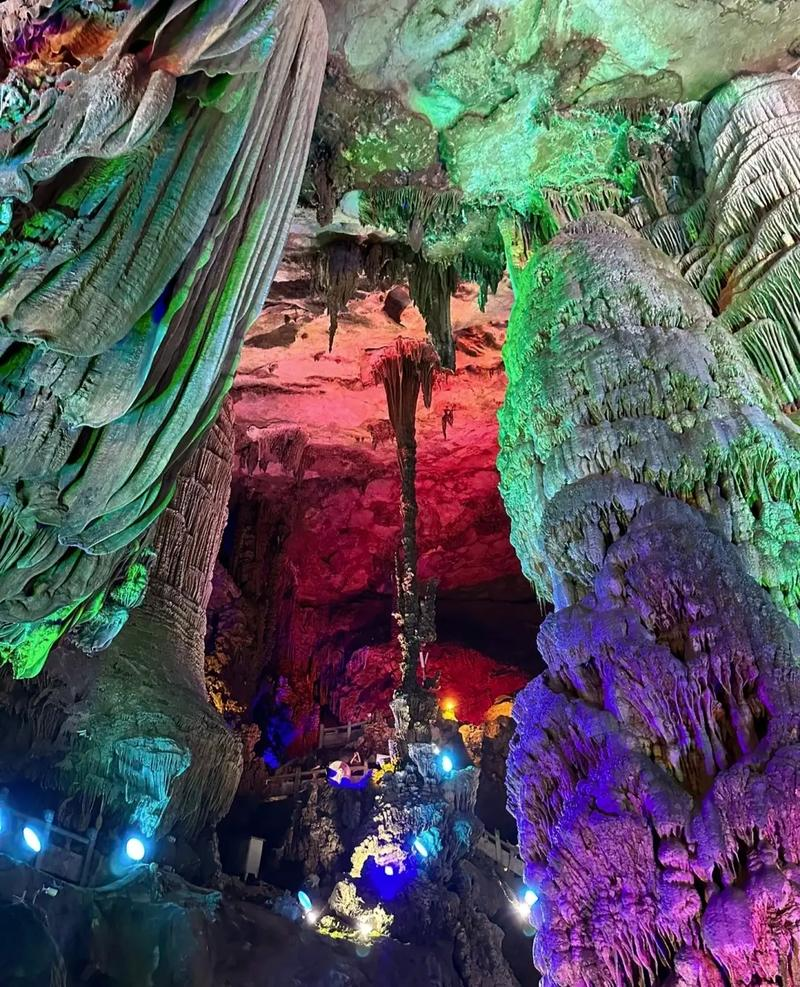 4D3N Guilin & Yangshuo image 10